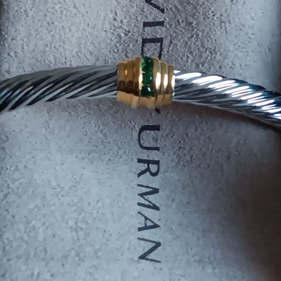 Pre - Owned David Yurman and Emerald Station Cuff Br - Picture 2 of 6